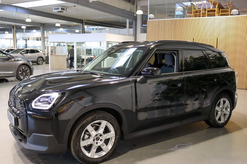 MINI Countryman E Classic Trim M+ 5d