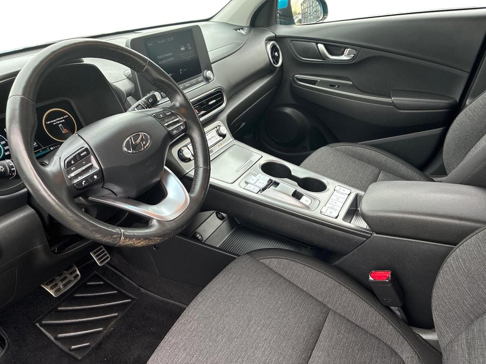 Hyundai Kona 39 EV Select 5d