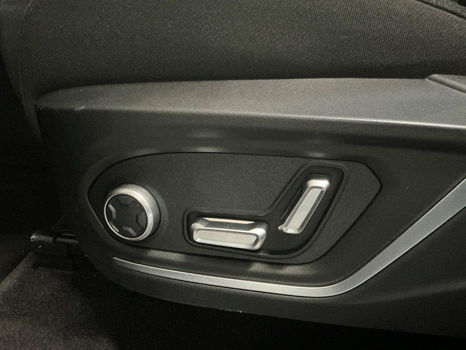 Lynk & Co 01 1,5 PHEV 5d