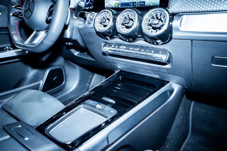 Mercedes EQB250+ AMG Premium 5d