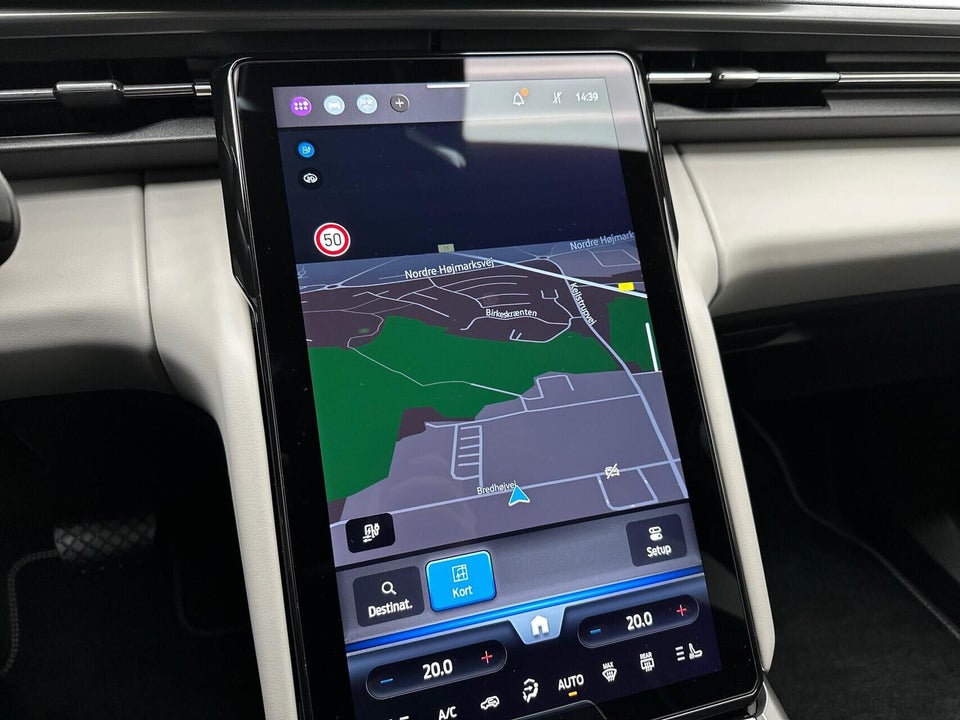 Ford Capri 82 Select Extended Range 5d