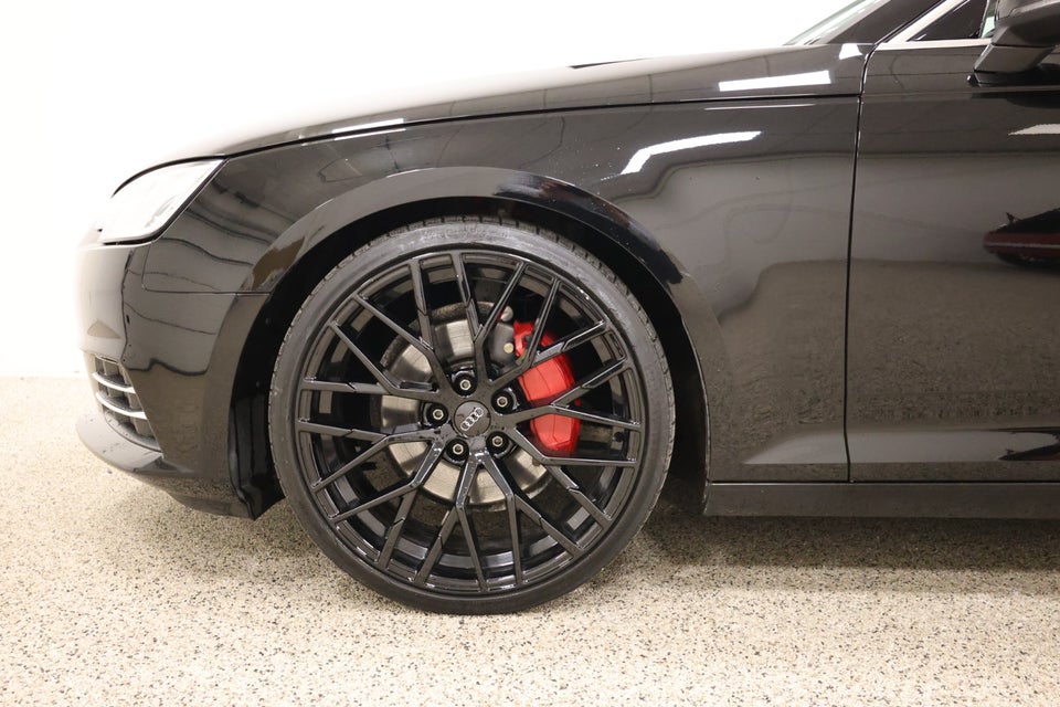 Audi A4 2,0 TDi 190 Avant S-tr. 5d