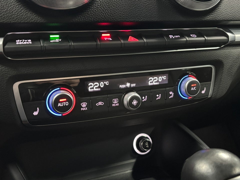 Audi A3 1,4 e-tron Sport Sportback S-tr. 5d