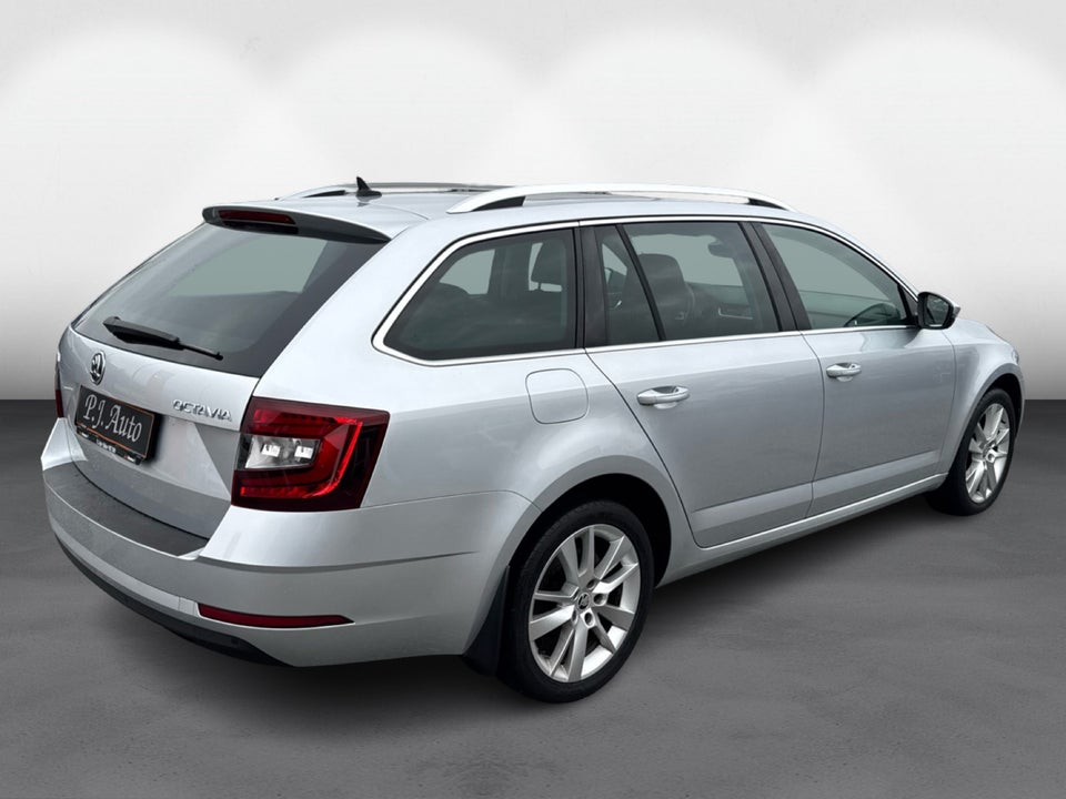 Skoda Octavia 2,0 TDi 150 Style Combi DSG 5d