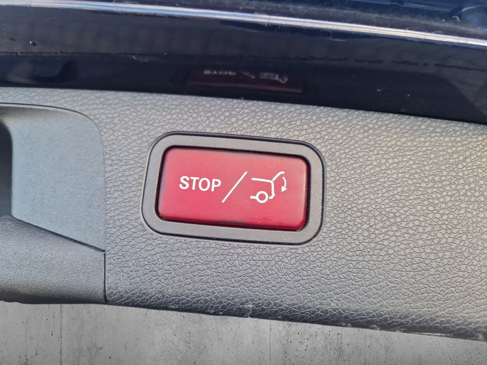 Mercedes E300 de 2,0 AMG Line stc. aut. 5d