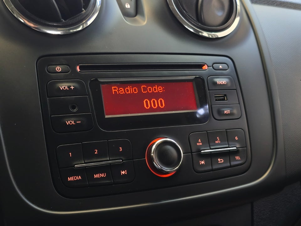 Dacia Sandero 0,9 TCe 90 Base 5d