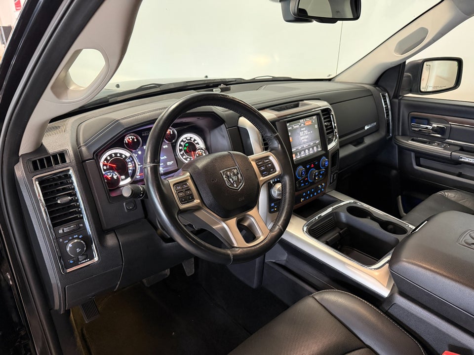 Dodge RAM 1500 3,0 EcoDiesel Laramie Crew Cab aut. 4d