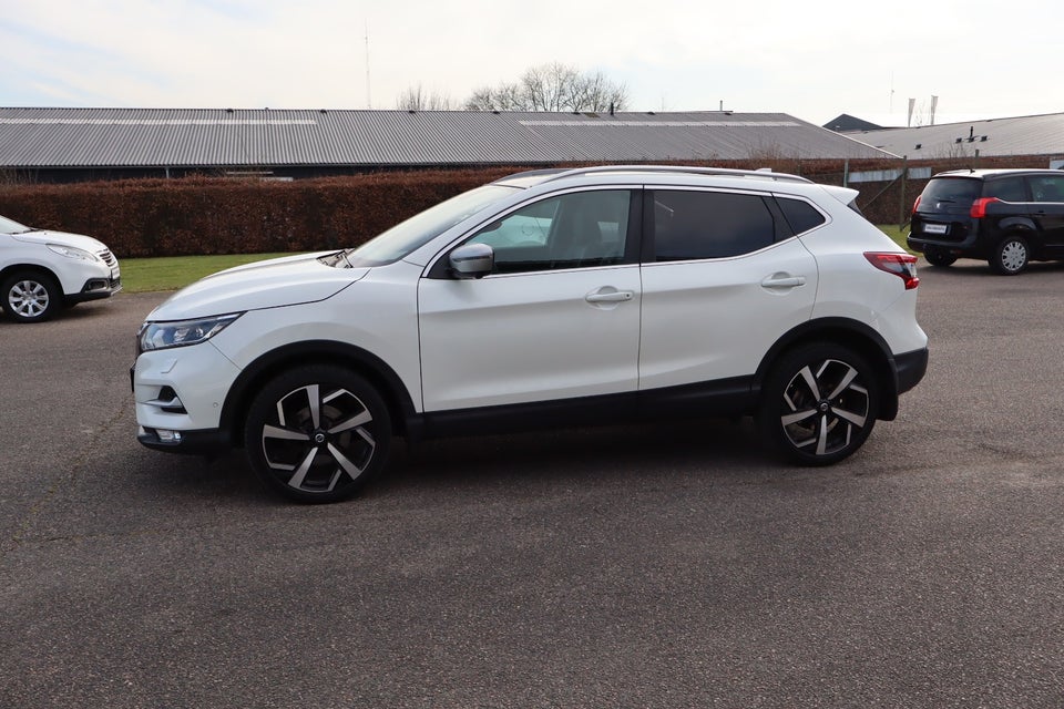 Nissan Qashqai 1,3 Dig-T 140 Tekna+ 5d