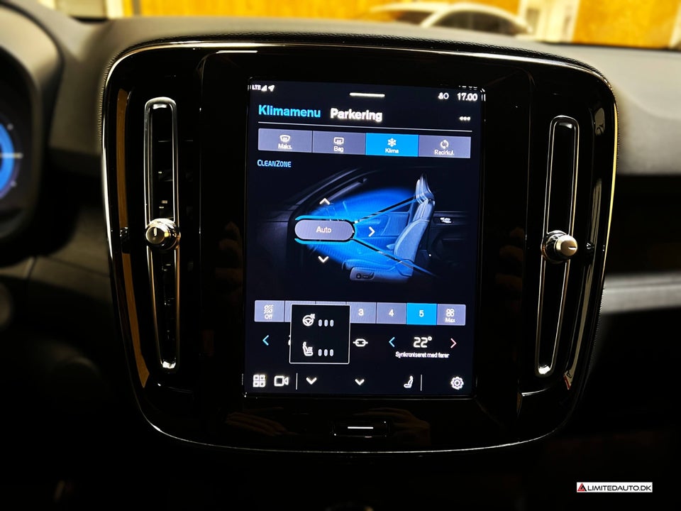 Volvo XC40 P6 ReCharge Plus 5d