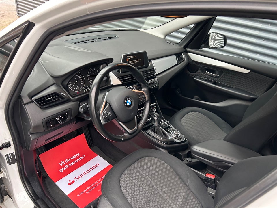 BMW 218i 1,5 Active Tourer Advantage aut. 5d