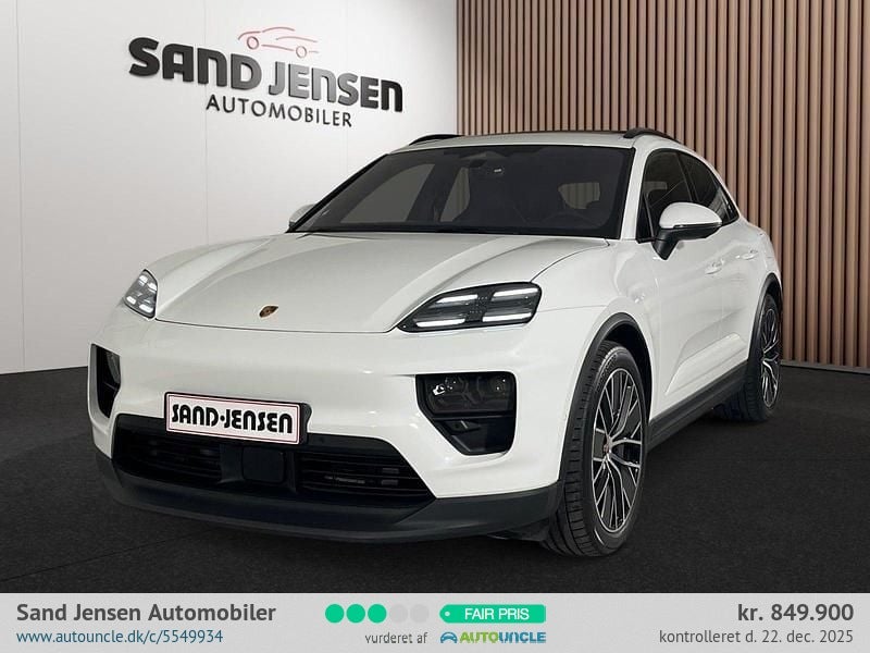 Porsche Macan 4 5d
