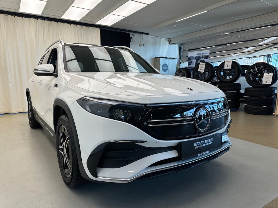 Mercedes EQB300 AMG Line 4Matic 5d