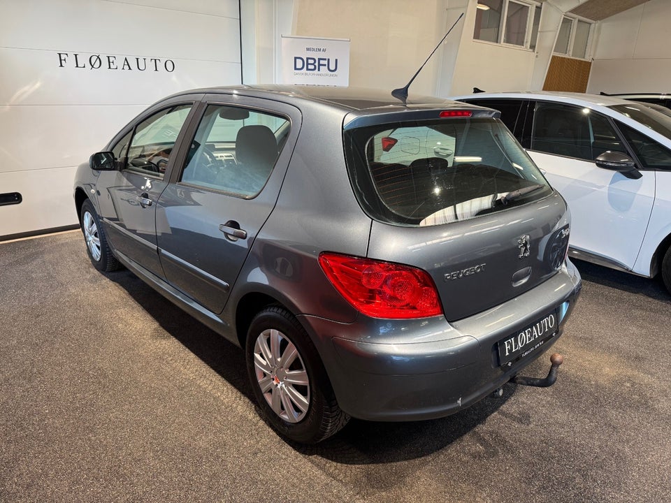 Peugeot 307 1,6 Creative 5d