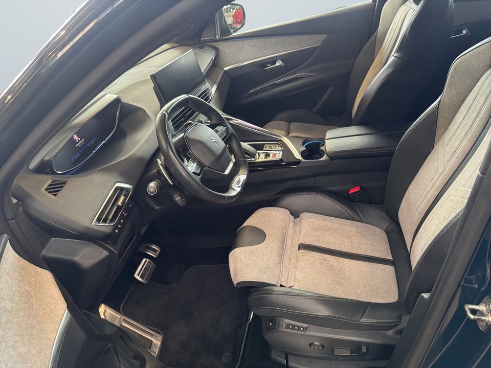 Peugeot 3008 1,6 Hybrid First GT EAT8 5d