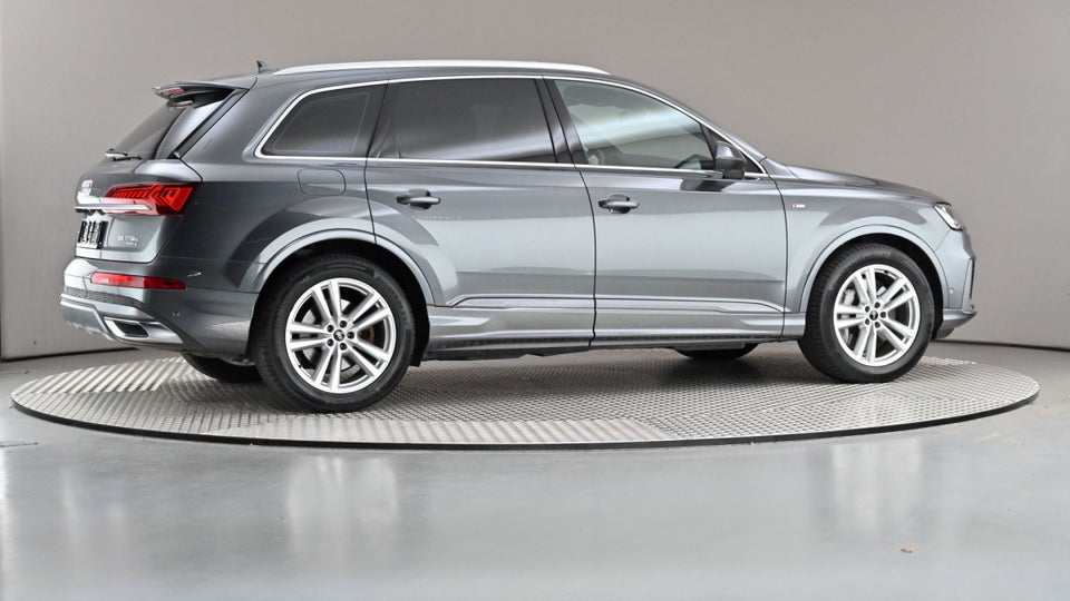 Audi Q7 55 TFSi e S-line quattro Tiptr. 5d