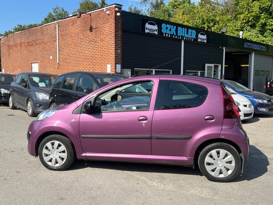 Peugeot 107 1,0 Champion Sport 5d