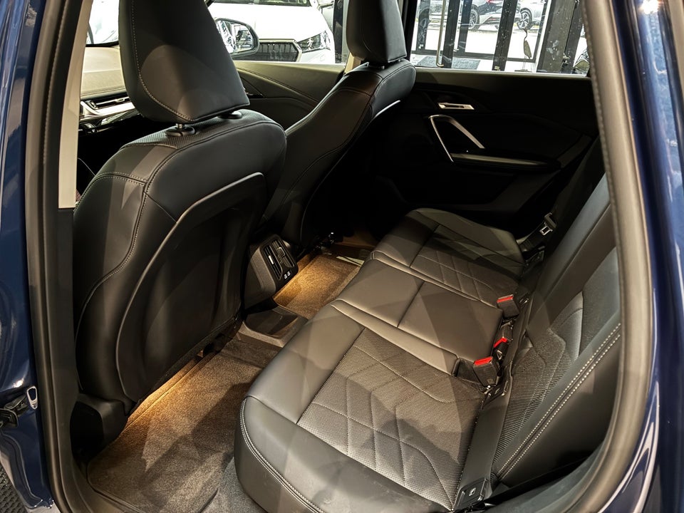 BMW iX1 eDrive20 X-Line 5d