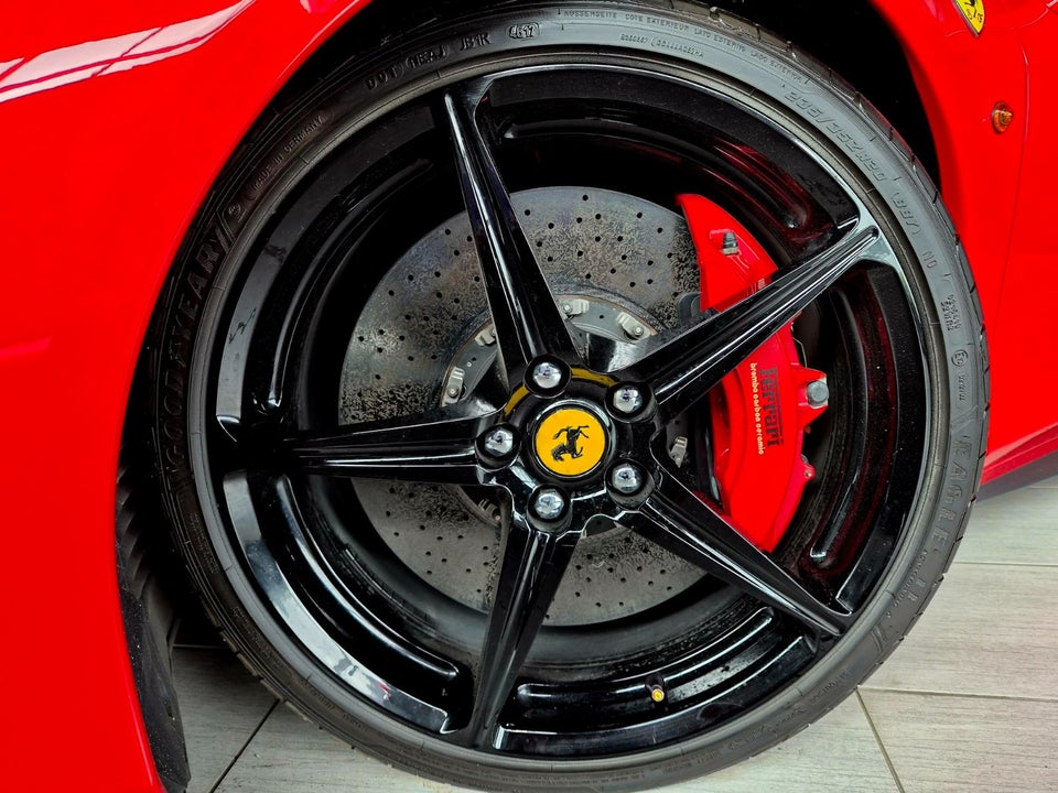 Ferrari 458 4,5 Italia DCT 2d