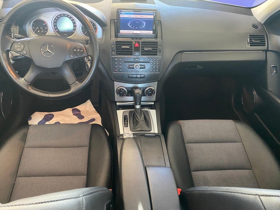 Mercedes C230 2,5 V6 Avantgarde aut. 4d