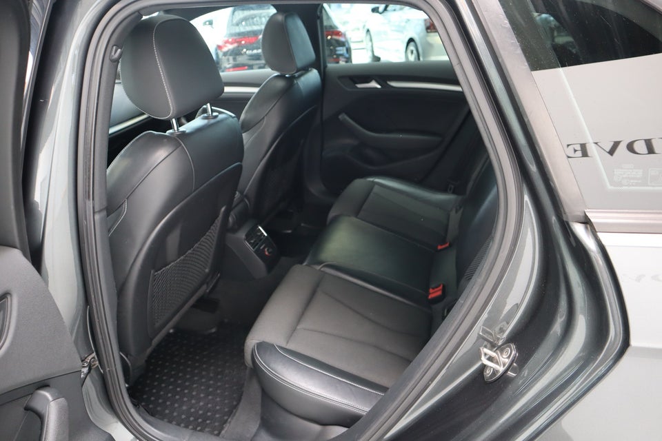 Audi A3 1,4 TFSi 150 Ultra Ambiente Sportback 5d