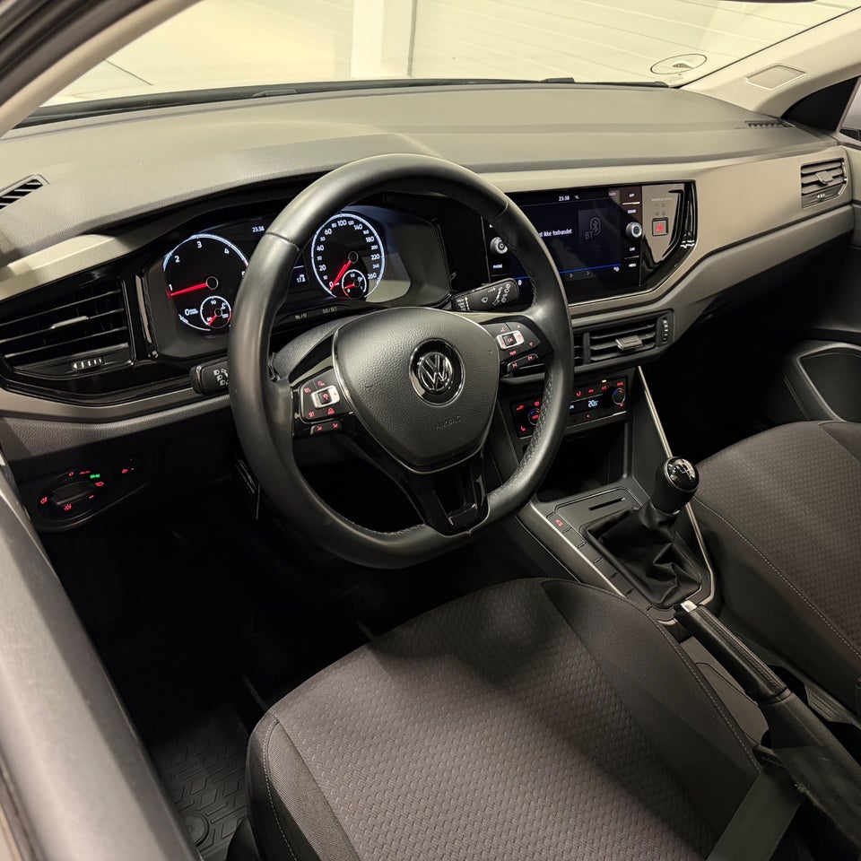 VW Polo 1,6 TDi 95 Comfortline 5d