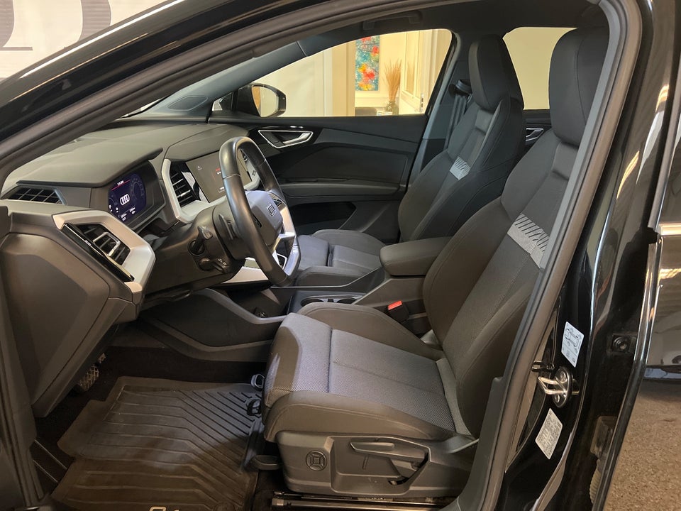 Audi Q4 e-tron 40 Advanced 5d