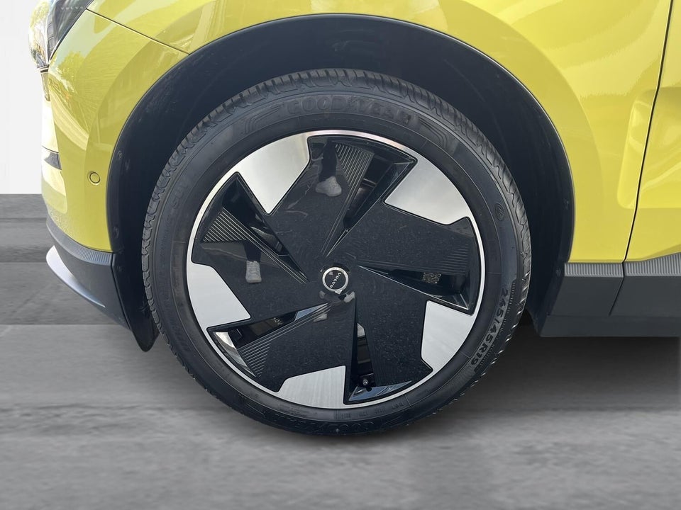 Volvo EX30 Extended Range Ultra 5d