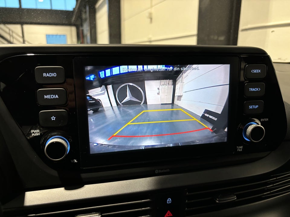 Hyundai i20 1,0 T-GDi Essential DCT 5d