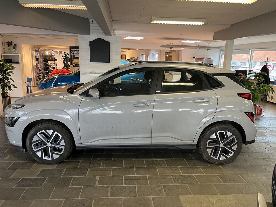 Hyundai Kona 39 EV Select 5d