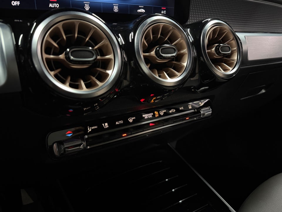 Mercedes EQB300 Electric Art 4Matic 5d