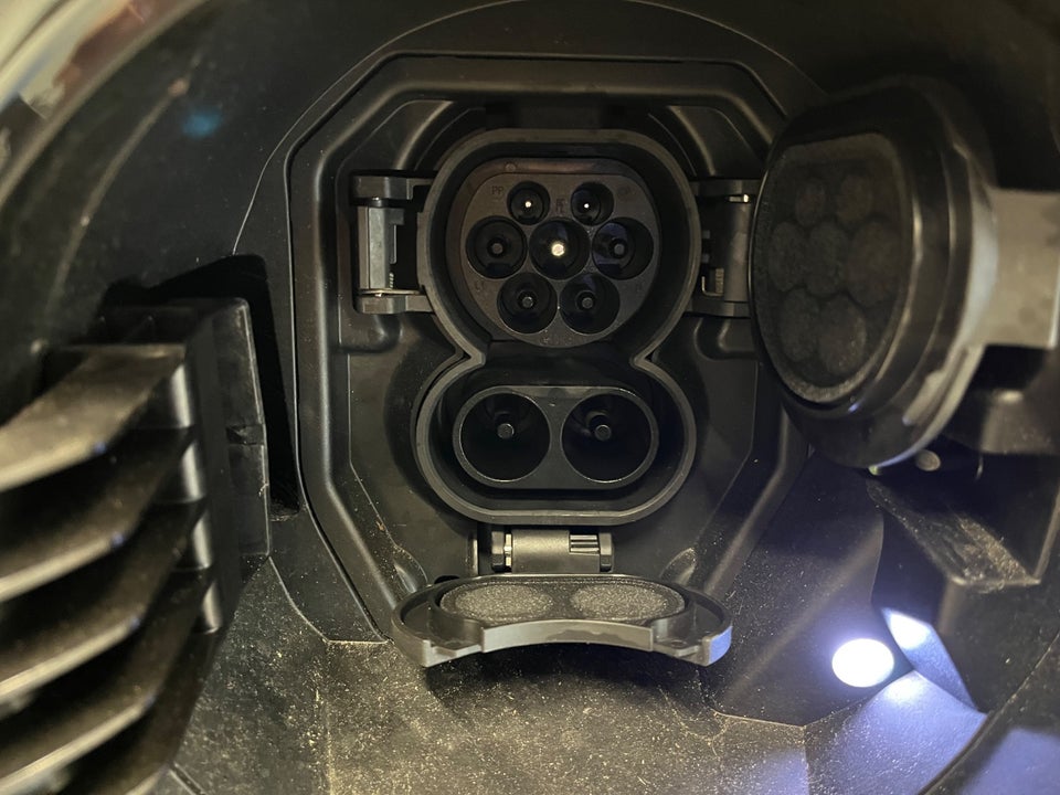 Mercedes EQT200 Premium Plus L1 5d