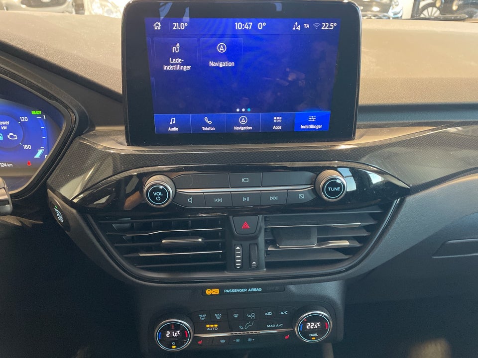 Ford Kuga 2,5 PHEV ST-Line X CVT 5d