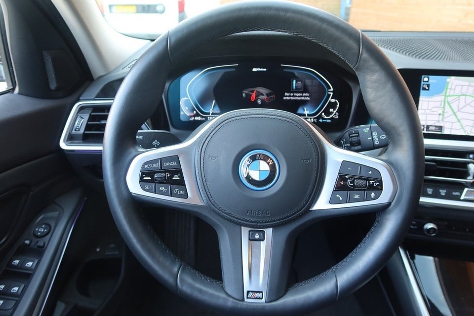 BMW 330e 2,0 Touring Sport Line aut. 5d