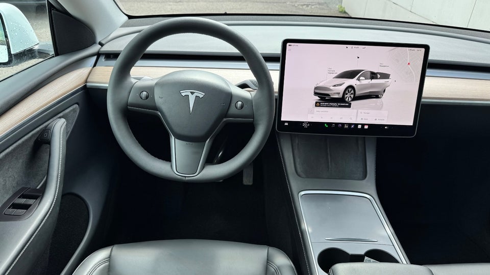 Tesla Model Y RWD 5d