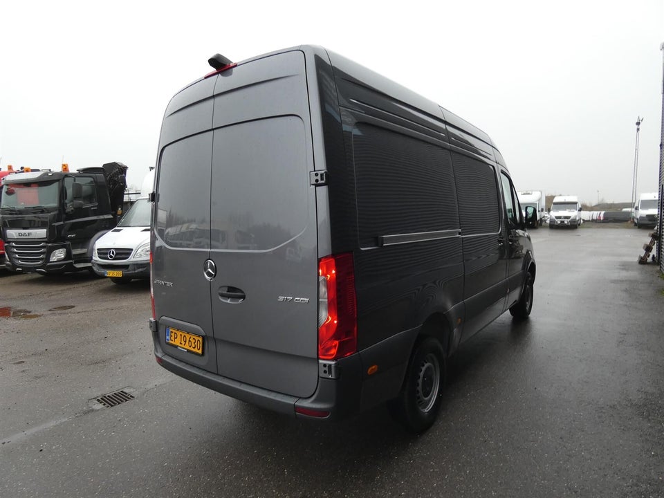 Mercedes Sprinter 317 2,0 CDi A2 Kassevogn PRO aut. RWD