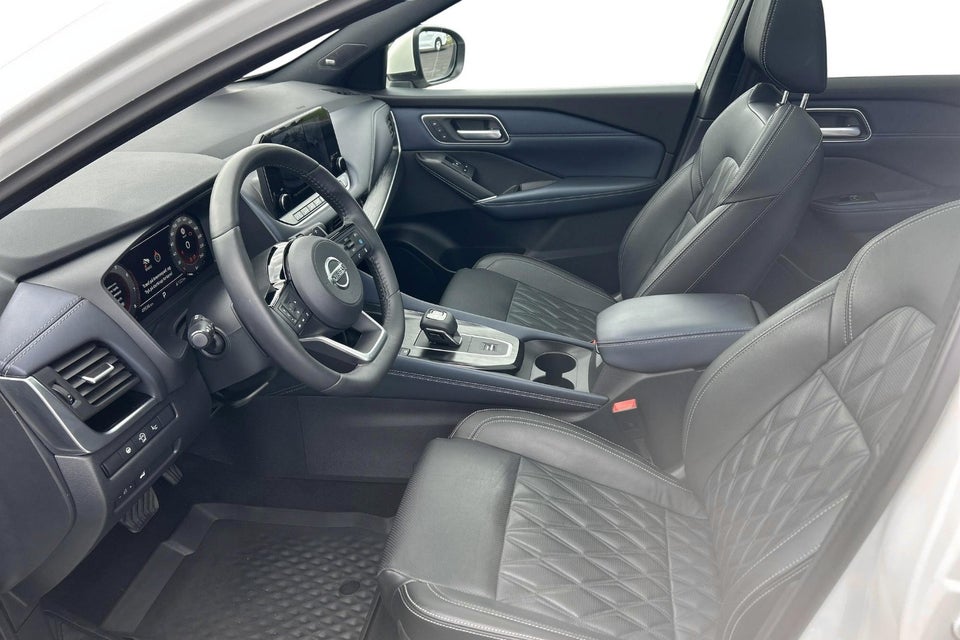 Nissan Qashqai 1,3 mHEV Tekna+ X-tr. 5d
