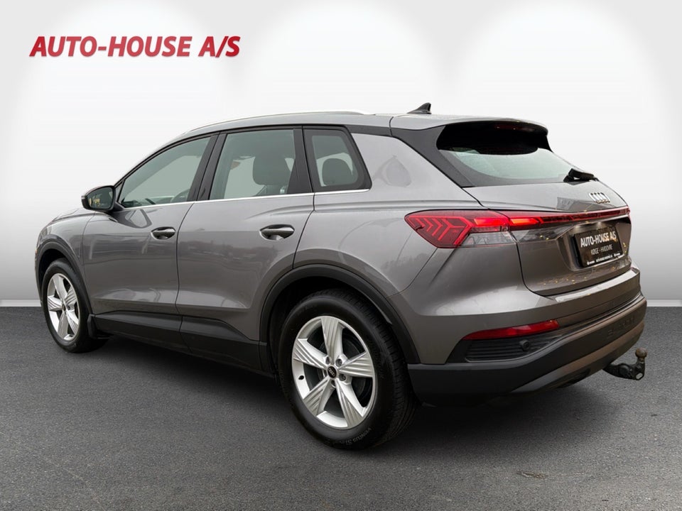 Audi Q4 e-tron 40  5d