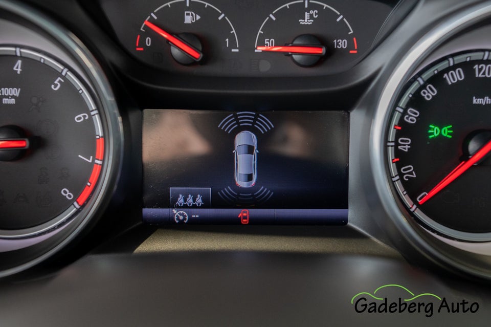 Opel Astra 1,4 T 150 Dynamic 5d