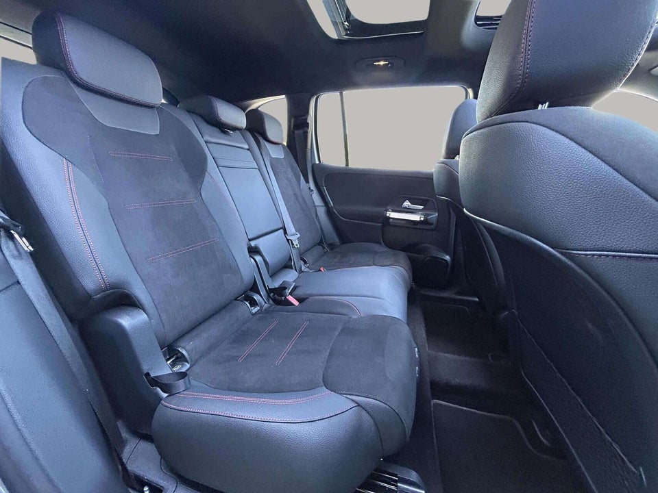 Mercedes EQB250+ AMG Advance 5d