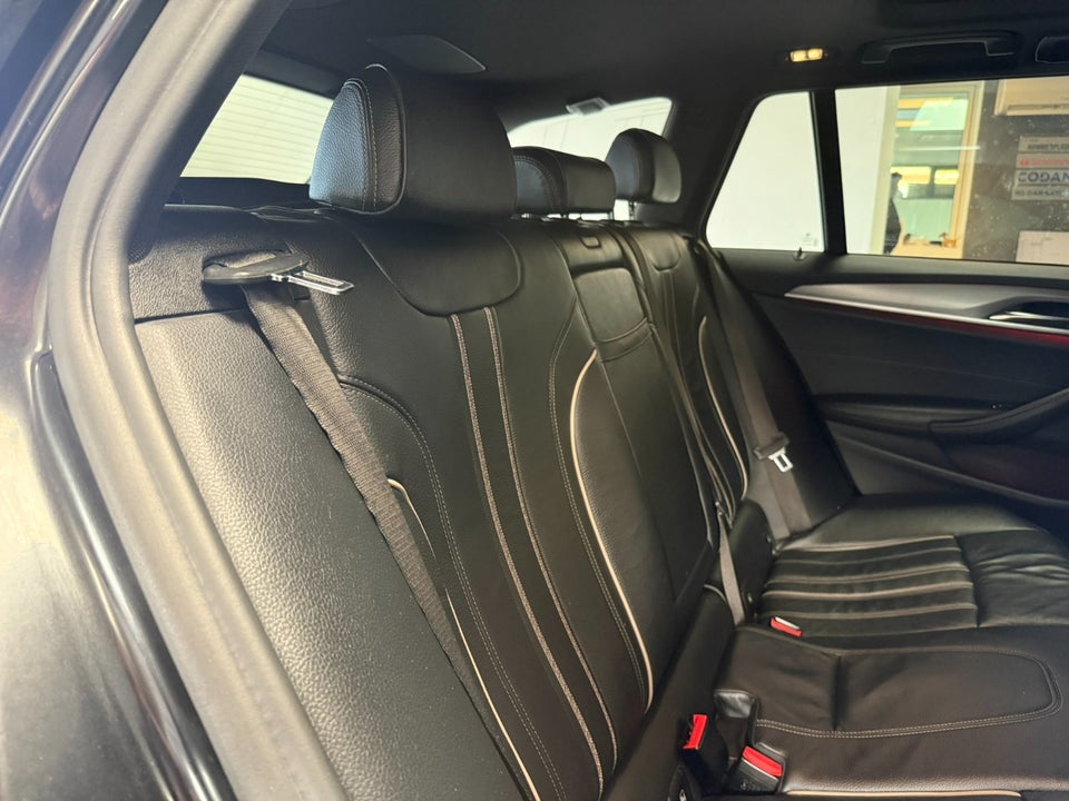 BMW 520i 2,0 Touring M-Sport aut. 5d