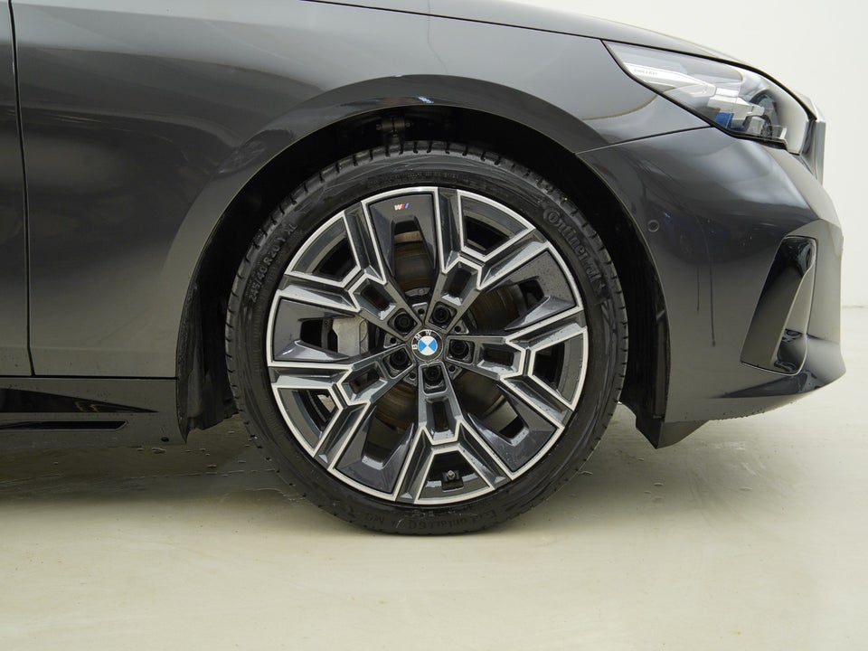 BMW i5 eDrive40 Touring Fully Charged M-Sport 5d