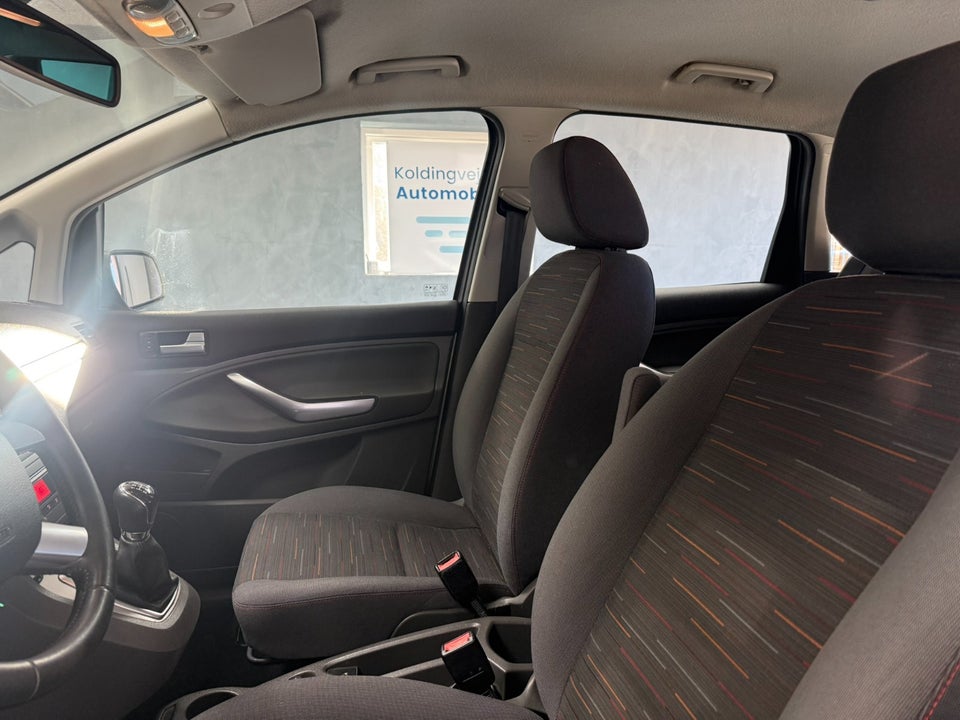 Ford C-MAX 1,6 TDCi 90 Trend Collection 5d