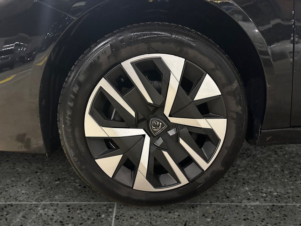 Peugeot e-208 50 Style 5d