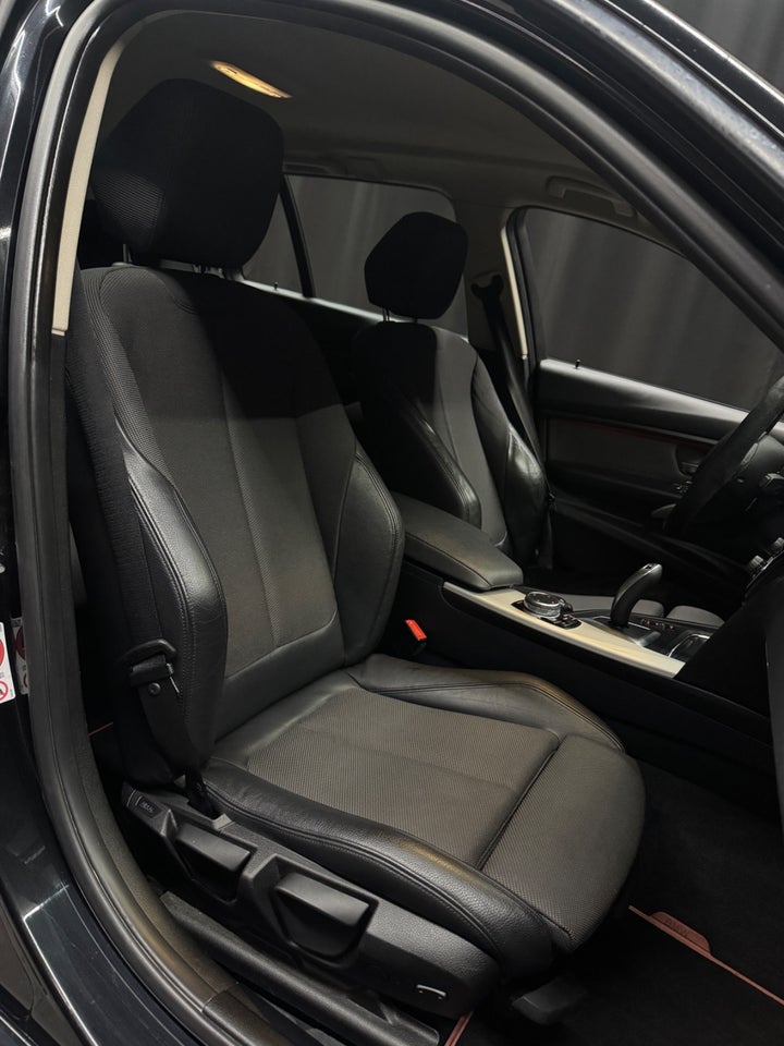 BMW 320d 2,0 Touring xDrive aut. 5d