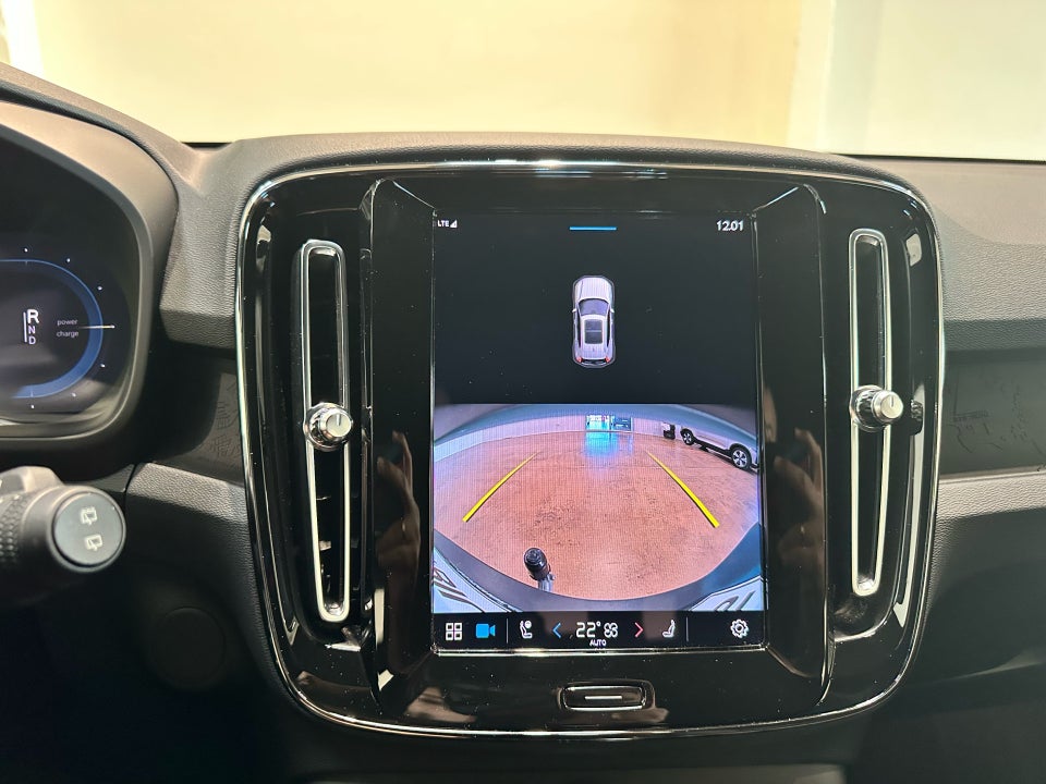 Volvo XC40 ReCharge Plus 5d