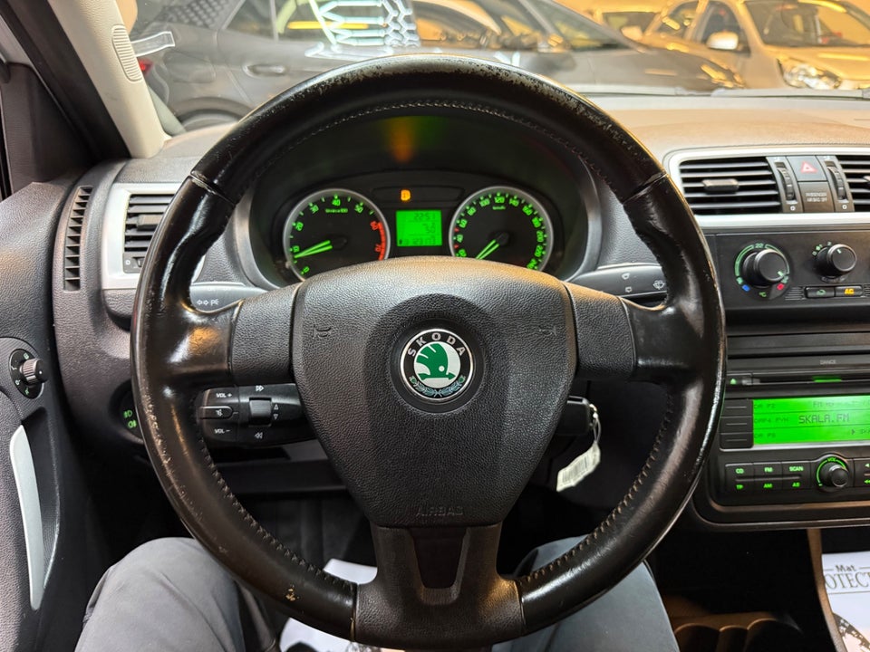 Skoda Fabia 1,6 16V Elegance 5d