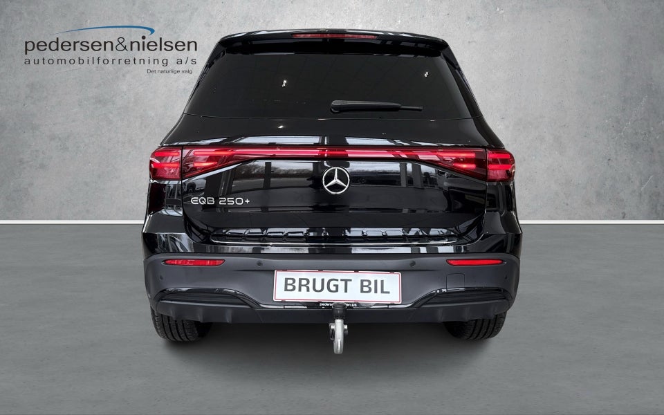 Mercedes EQB250+ AMG Premium 5d