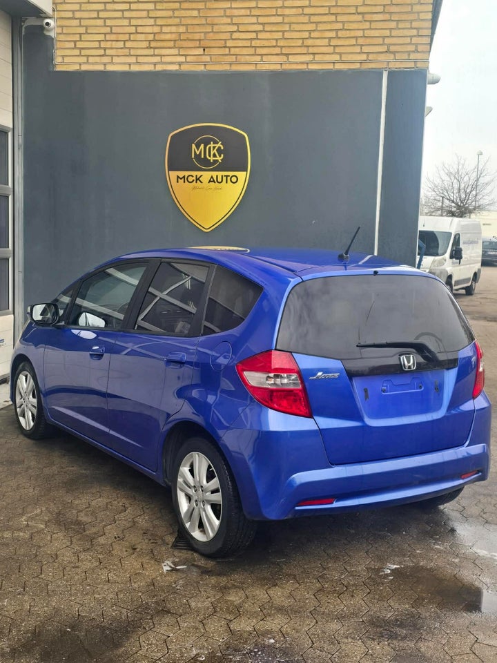 Honda Jazz 1,4 Elegance CVT 5d