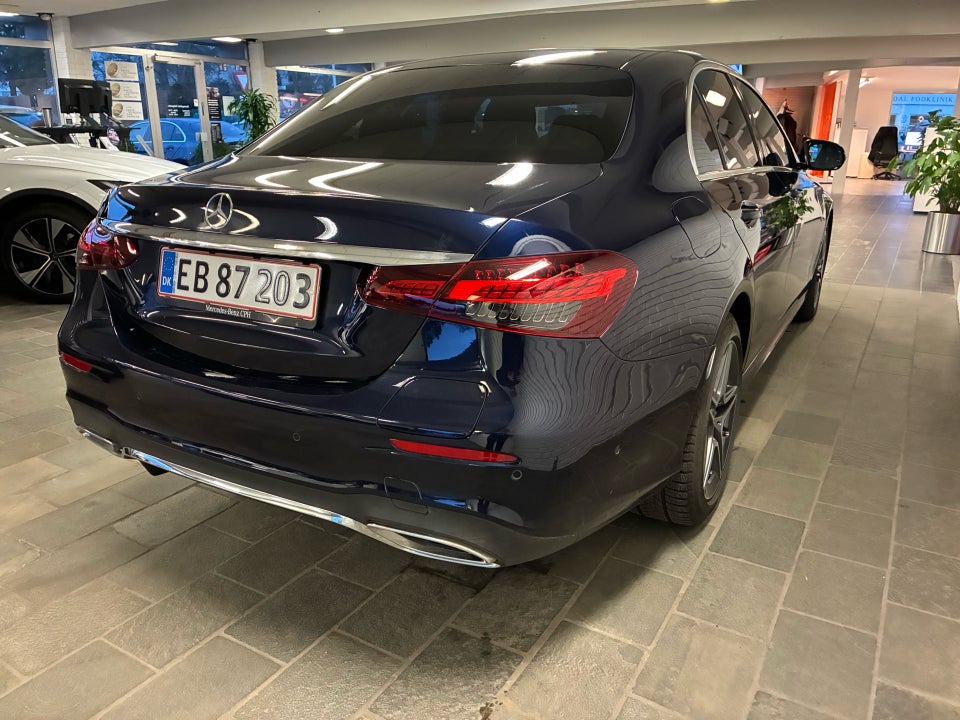 Mercedes E300 e 2,0 AMG Line aut. 4d