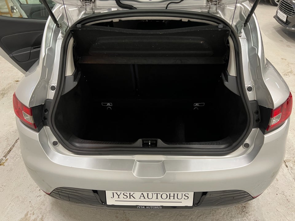 Renault Clio IV 0,9 TCe 90 Expression 5d